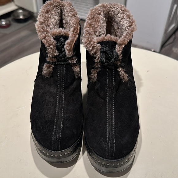 Rag & Bone Inez Suede & Shearling Desert Clogs. - Picture 2 of 12